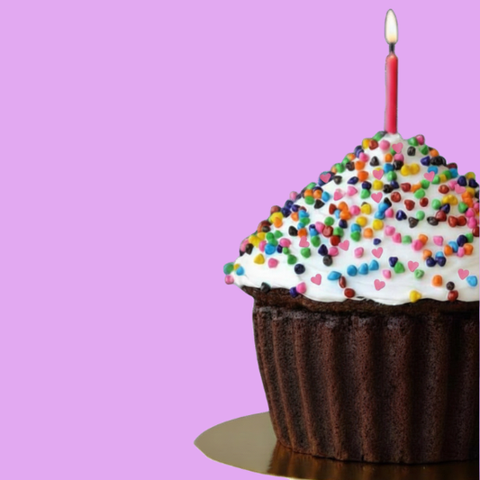 Birthday Cup Cake